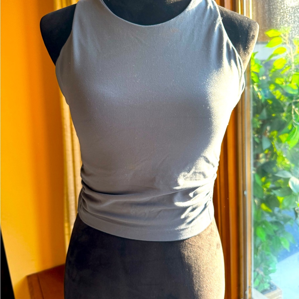 Athleta top